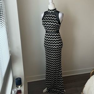 Sleeveless Black and White Mesh Gown